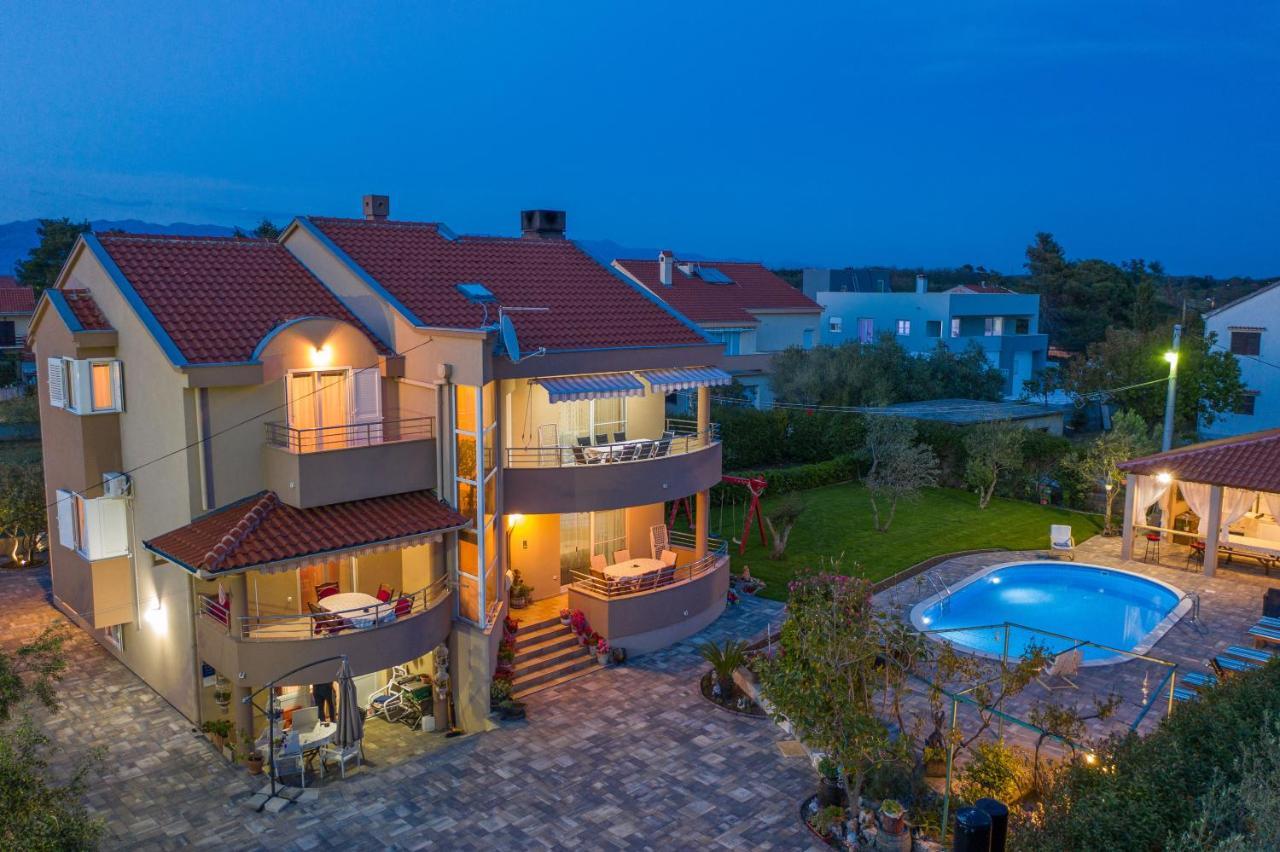 Apartmants Ivana & Toni Privlaka  Exterior photo